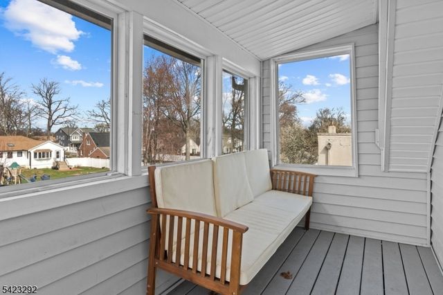 190 Stevens Ave, Cedar Grove Twp., NJ 07009