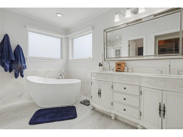 7006 S Garrison St, Littleton, CO 80128