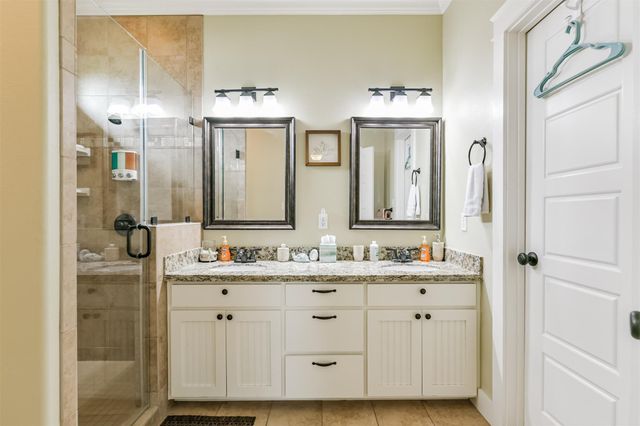 956 Townsend, Crystal Beach, TX 77650