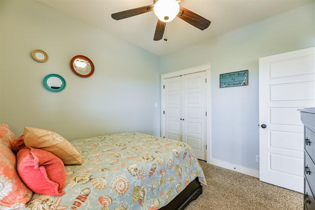 956 Townsend, Crystal Beach, TX 77650