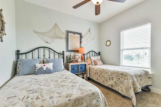 956 Townsend, Crystal Beach, TX 77650