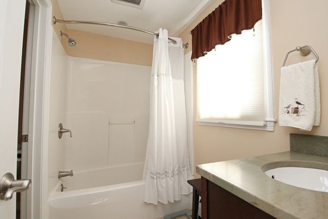 9 Carr Road, Saugus, MA 01906