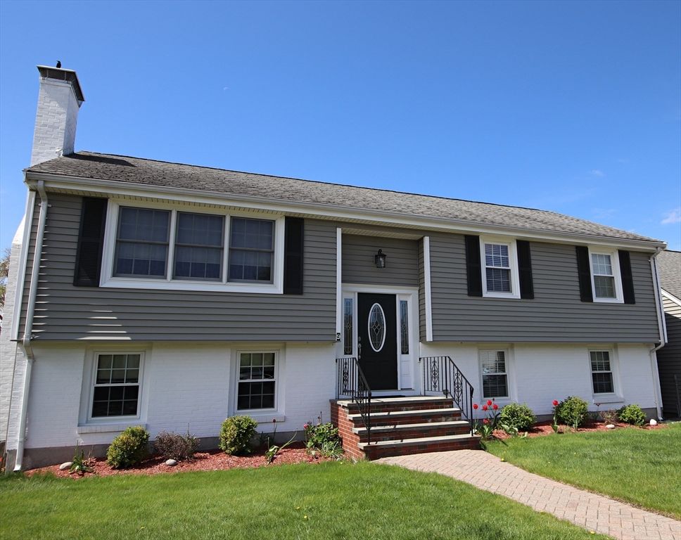 9 Carr Road, Saugus, MA 01906