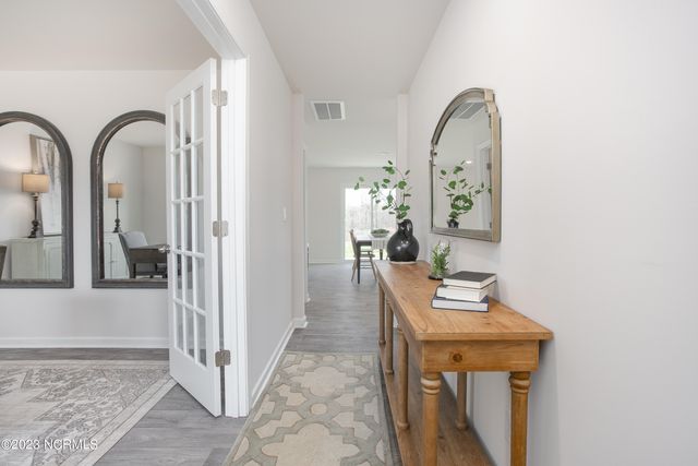 4011 Topsail Trail, New Bern, NC 28560