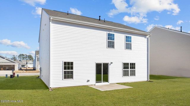 4011 Topsail Trail, New Bern, NC 28560