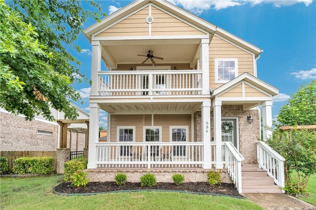536 Tennyson Lane, Fayetteville, AR 72704