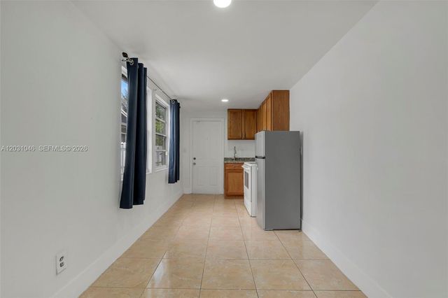 6101 SW 24th Street 2, Miramar, FL 33023