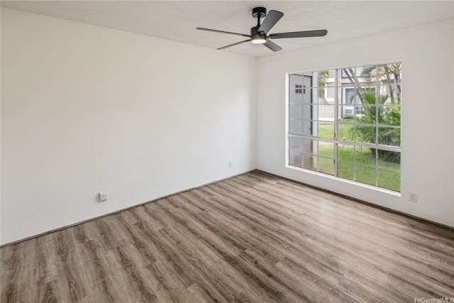 94-1351 Kulewa Loop 17D, Waipahu, HI 96797