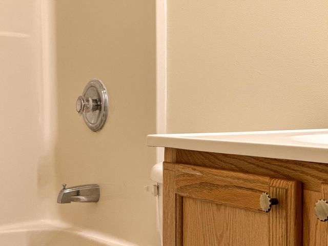 1026 COMMERCIAL CT, Harrisonburg, VA 22802