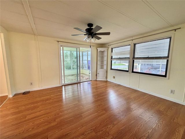 121 DOGWOOD TRAIL, Leesburg, FL 34748