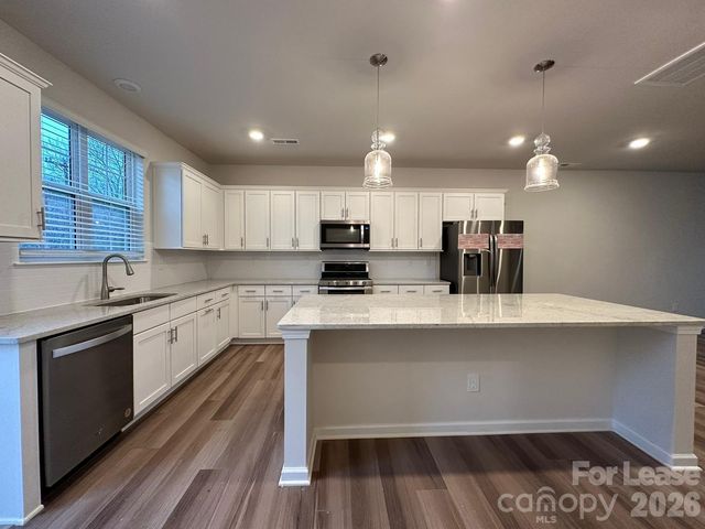 10008 Hemmingway Place, Charlotte, NC 28227
