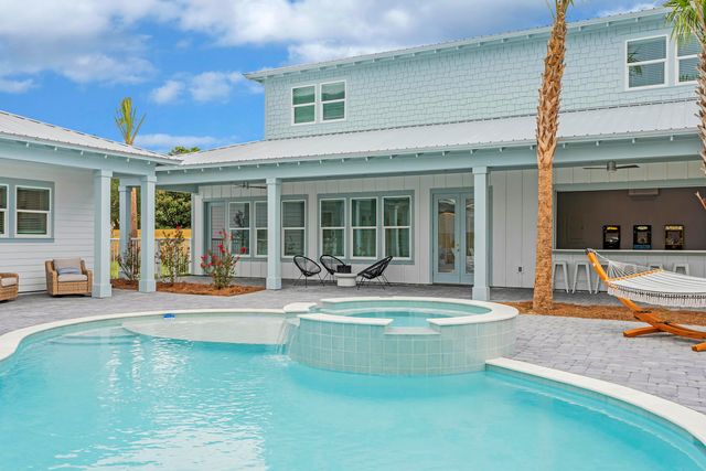 4575 Luke Avenue, Destin, FL 32541