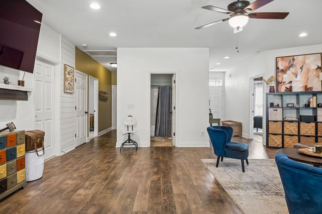 4013 Cumberland Ave, Old Hickory, TN 37138