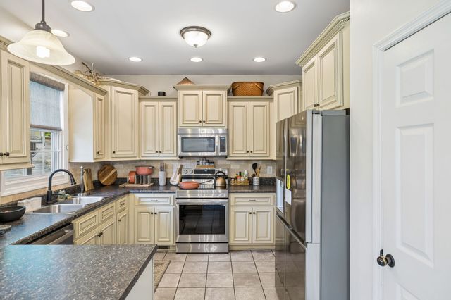4013 Cumberland Ave, Old Hickory, TN 37138