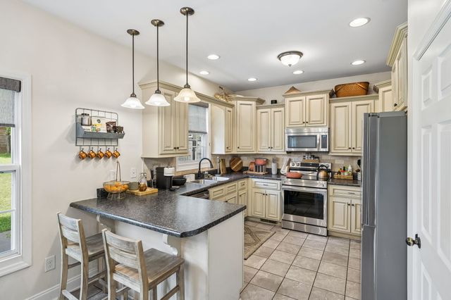 4013 Cumberland Ave, Old Hickory, TN 37138