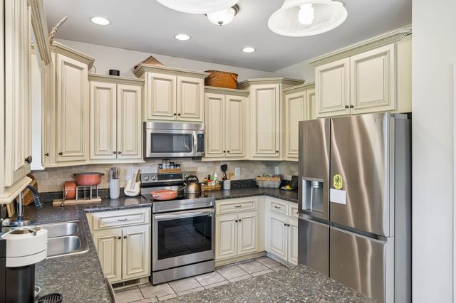 4013 Cumberland Ave, Old Hickory, TN 37138