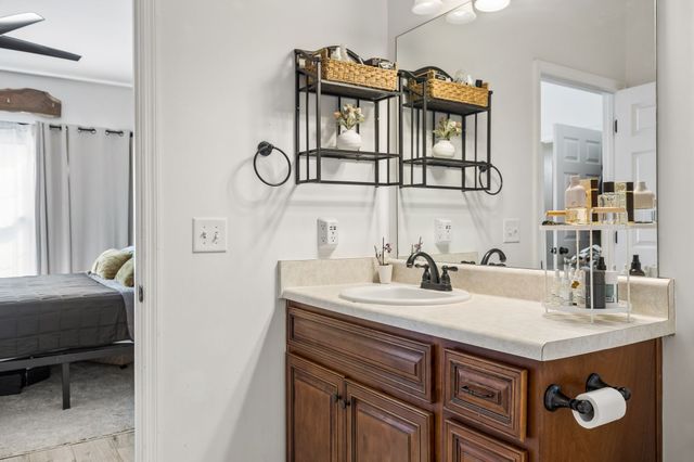 4013 Cumberland Ave, Old Hickory, TN 37138