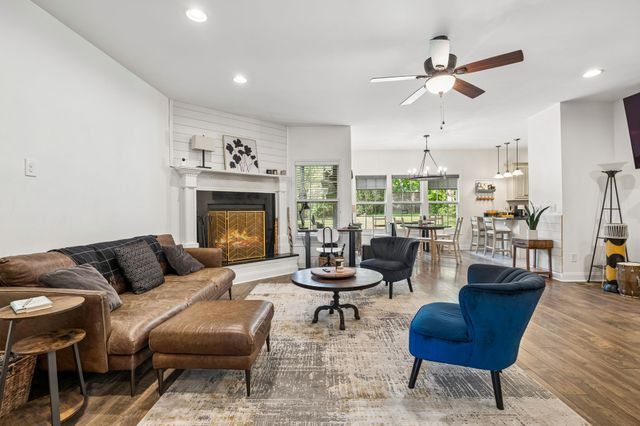 4013 Cumberland Ave, Old Hickory, TN 37138
