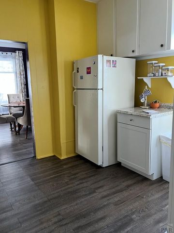 818 S Main St, Rocky Ford, CO 81067