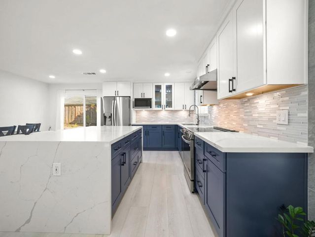 14 Via Campina, San Jose, CA 95139