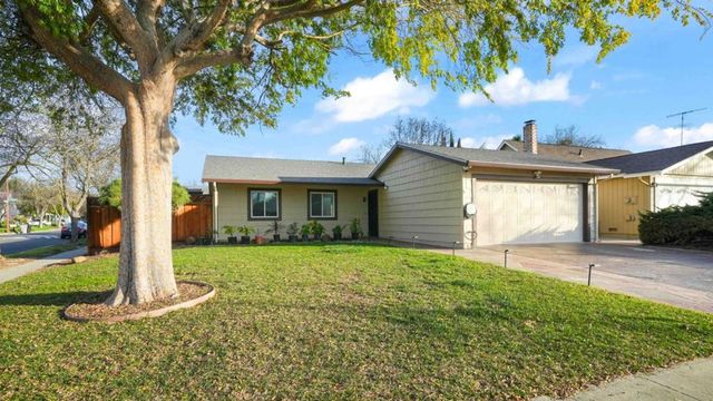 14 Via Campina, San Jose, CA 95139