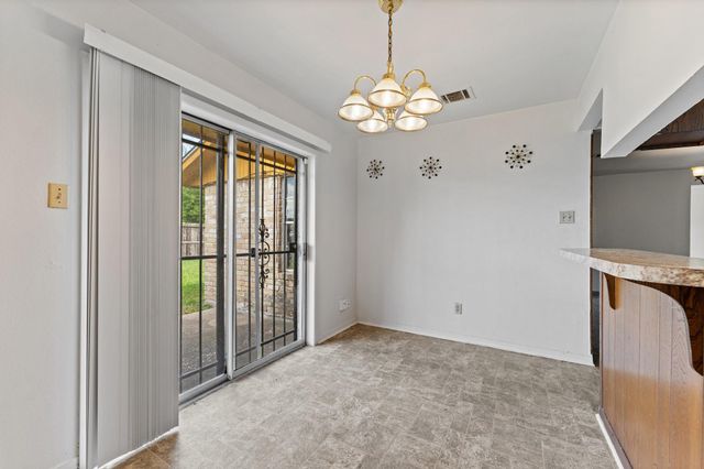 2006 Deerhurst Lane, Houston, TX 77088