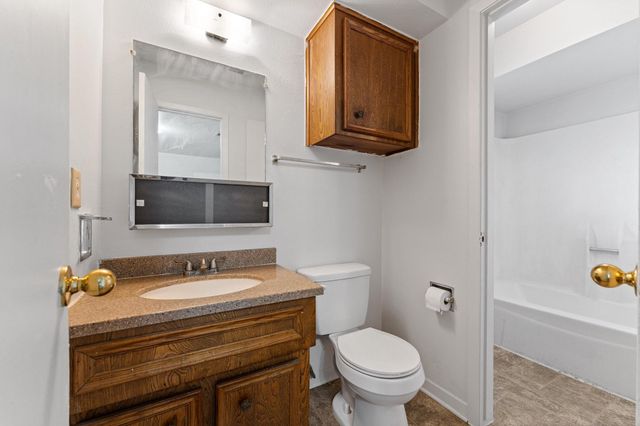 2006 Deerhurst Lane, Houston, TX 77088