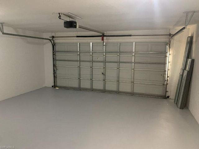 703 SW 22nd ST, Cape Coral, FL 33991