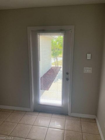 703 SW 22nd ST, Cape Coral, FL 33991