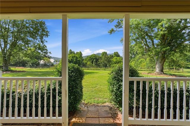 4920 Mccoy Circle, Cumming, GA 30040