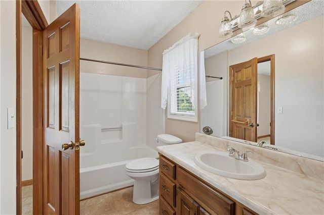 4920 Mccoy Circle, Cumming, GA 30040