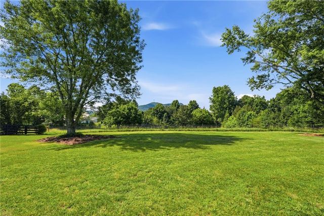 4920 Mccoy Circle, Cumming, GA 30040