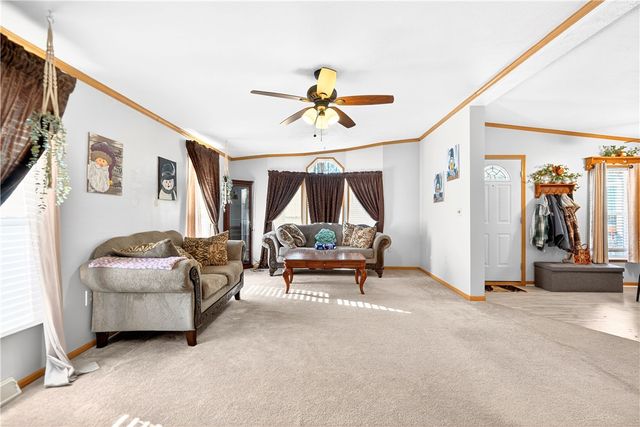 34 Jess Lane, North Fayette, PA 15057