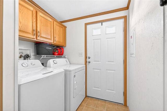 34 Jess Lane, North Fayette, PA 15057