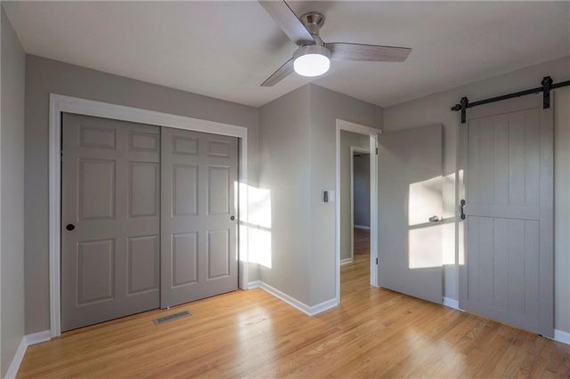 18303 E 7th Street N, Independence, MO 64056