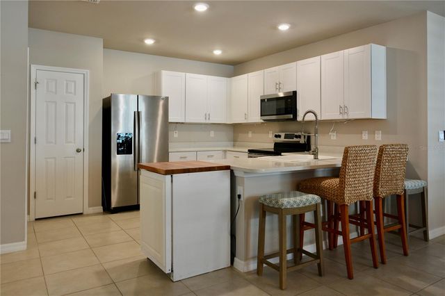 25161 E LENOX CIRCLE, Punta Gorda, FL 33950