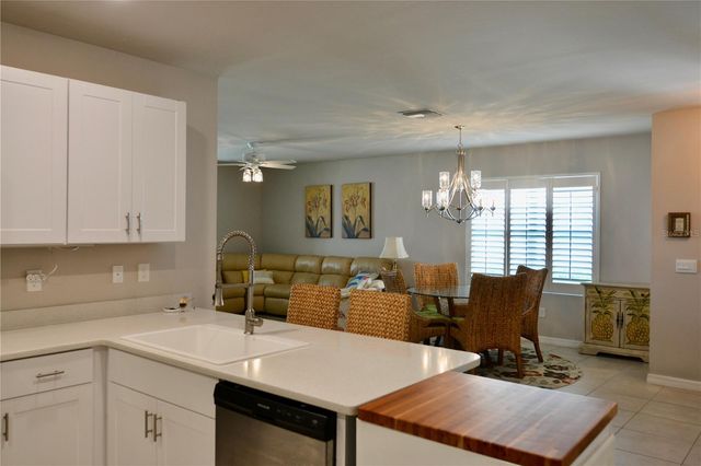 25161 E LENOX CIRCLE, Punta Gorda, FL 33950