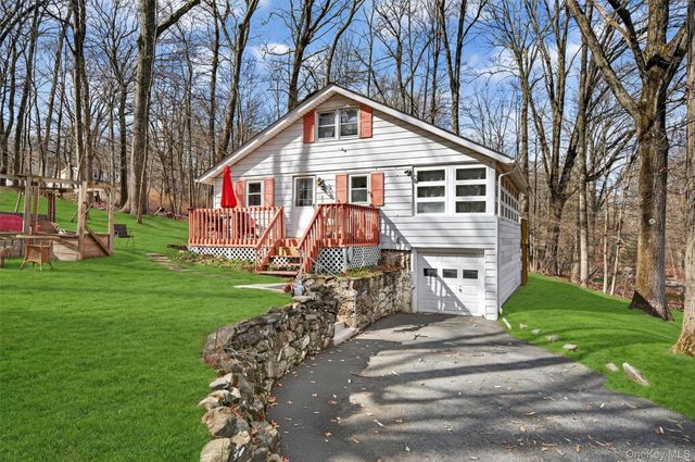 58 Lake Shore Drive, Monroe, NY 10950