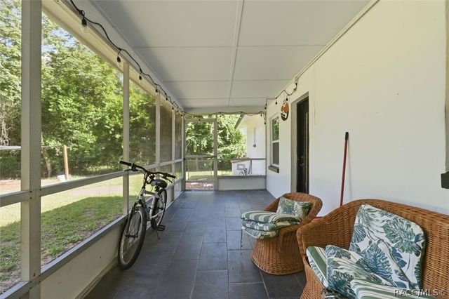 420 S Hibiscus Avenue, Crystal River, FL 34429