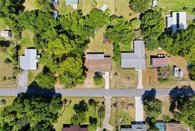 420 S Hibiscus Avenue, Crystal River, FL 34429