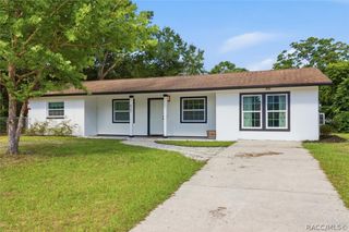 420 S Hibiscus Avenue, Crystal River, FL 34429
