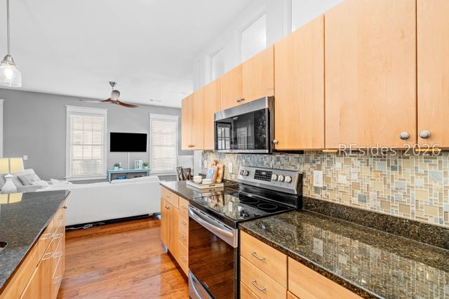 10 Abbey Row Apt 2A, Beaufort, SC 29906