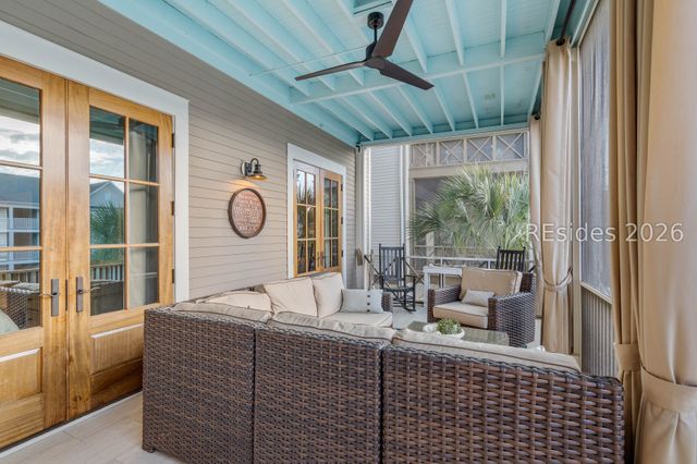 10 Abbey Row Apt 2A, Beaufort, SC 29906