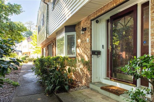 7312 Cardigan Circle, Sandy Springs, GA 30328
