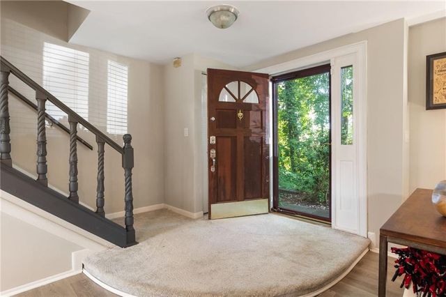 7312 Cardigan Circle, Sandy Springs, GA 30328