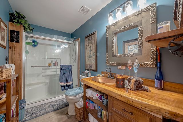 2080 Avenue J Street, Boling, TX 77420