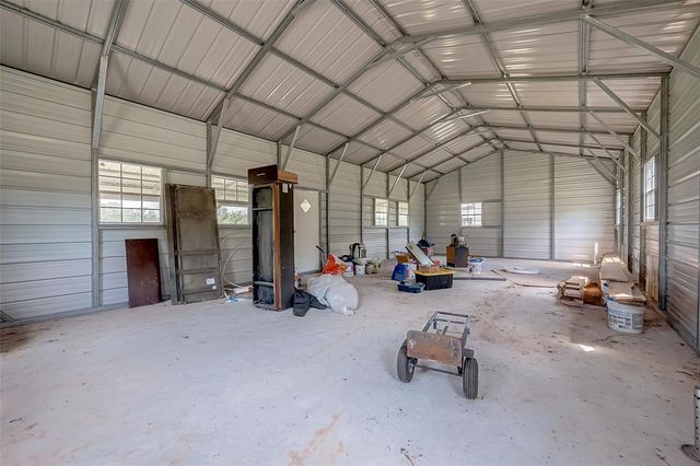 2080 Avenue J Street, Boling, TX 77420
