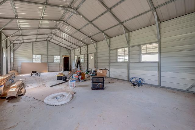 2080 Avenue J Street, Boling, TX 77420