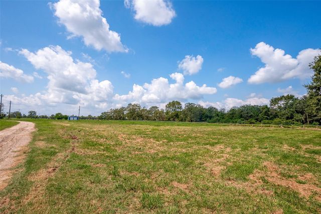 2080 Avenue J Street, Boling, TX 77420