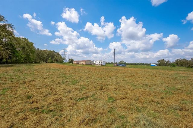 2080 Avenue J Street, Boling, TX 77420